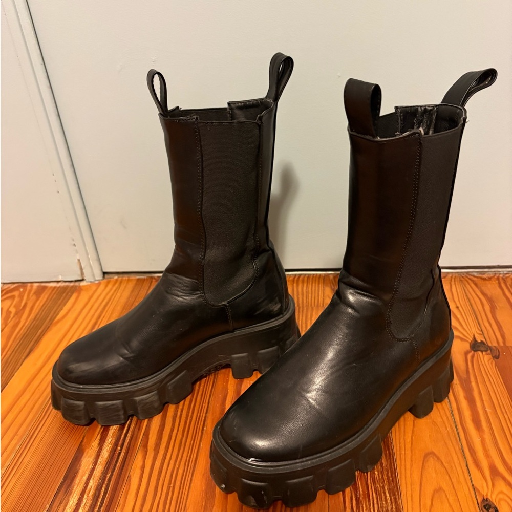 dollskill platform boots - Picture 4 of 7